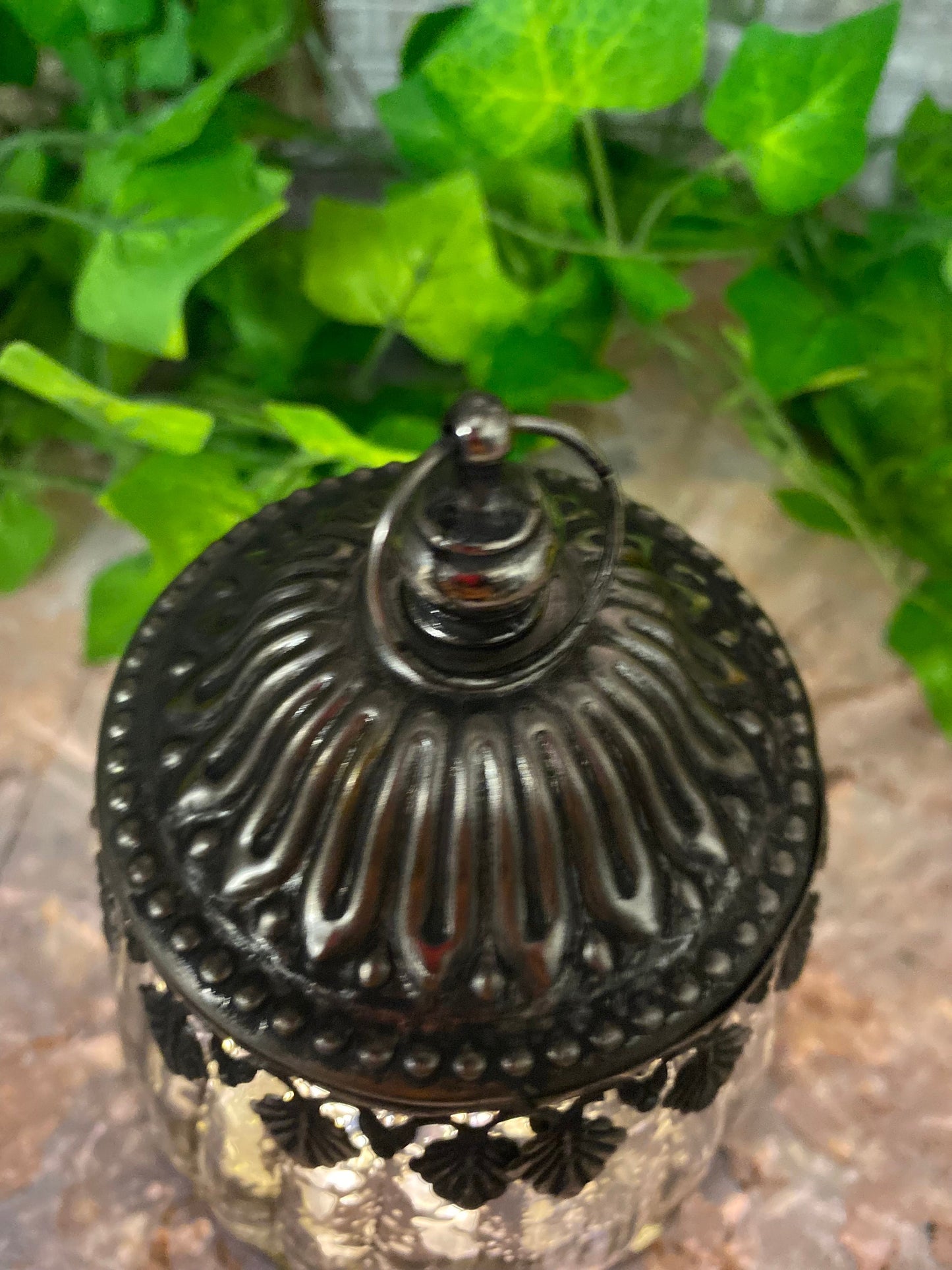 Lanterne en verre LED de style marocain motif effet antique gris avec lumières incluses décoration de la maison cadeau 15 cm