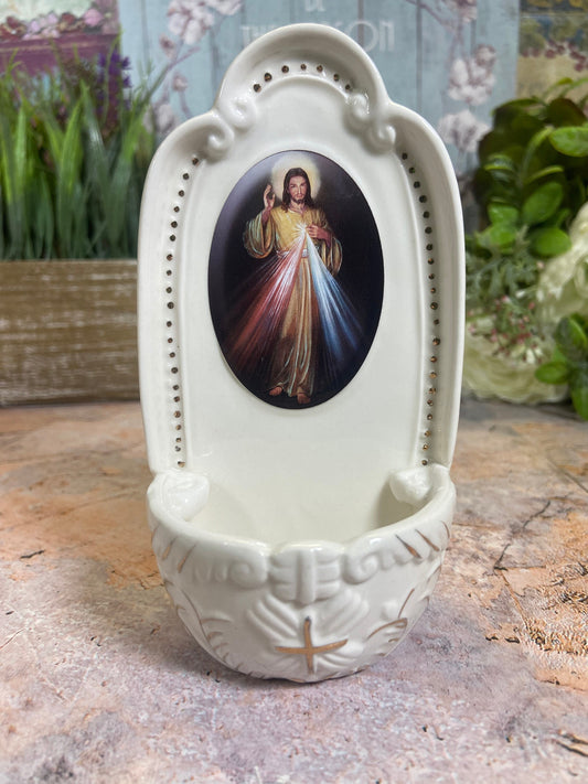 Divine Mercy Jesus Porcelain Water Font - Sacred Home Decor, Blessing Holder, 13.5 cm-Osiris Craftworks