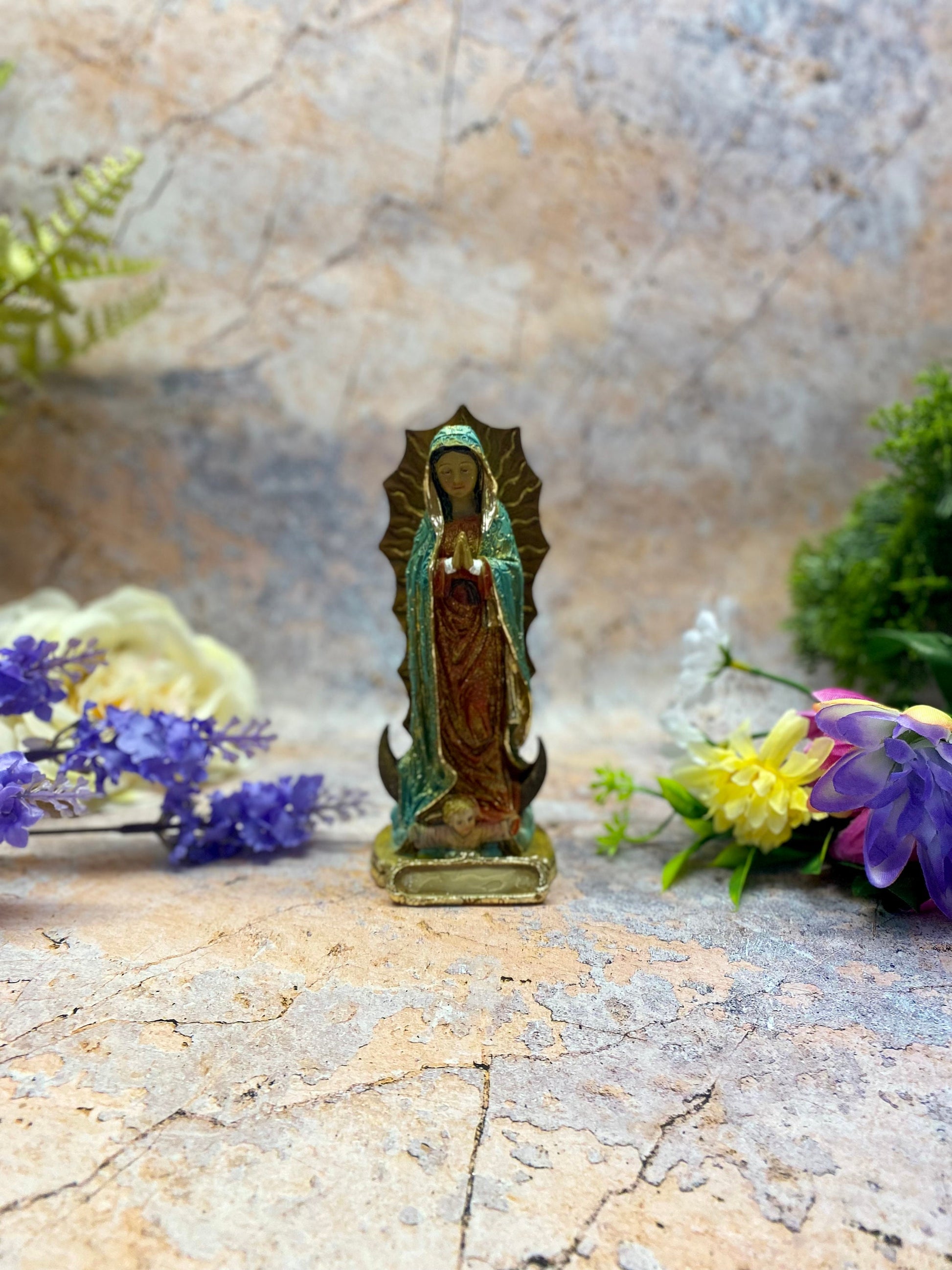 Our Lady of Guadalupe Resin Statue, Elegant Religious Decor, Blessed Virgin Mary, Catholic Faith Figure, 13cm Tall-Osiris Craftworks