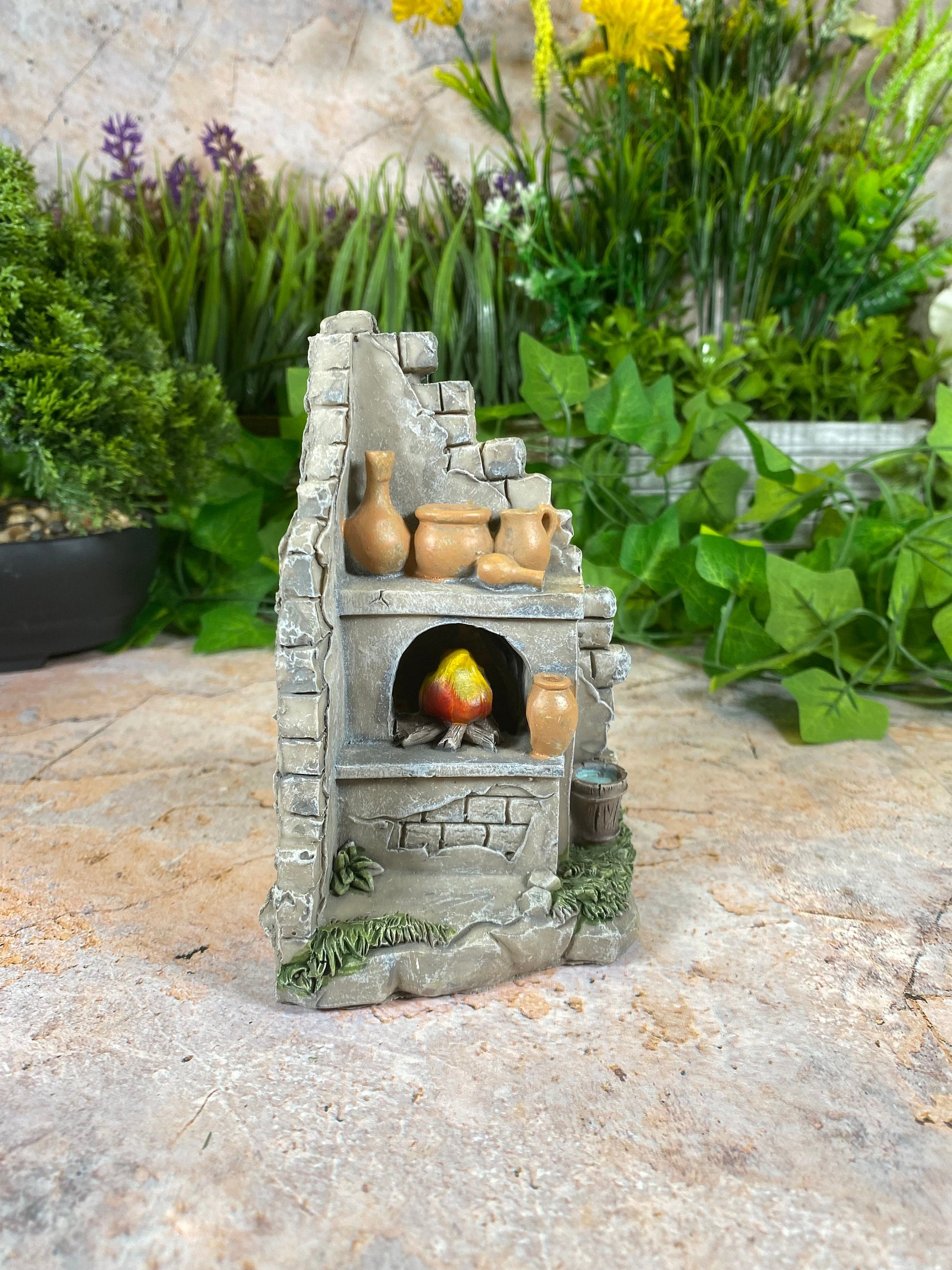 Spanish Outdoor Kitchen Figurine | LED Lit Décor | Rustic Mediterranean Scene | Homely Miniature | 13x7cm-Osiris Craftworks