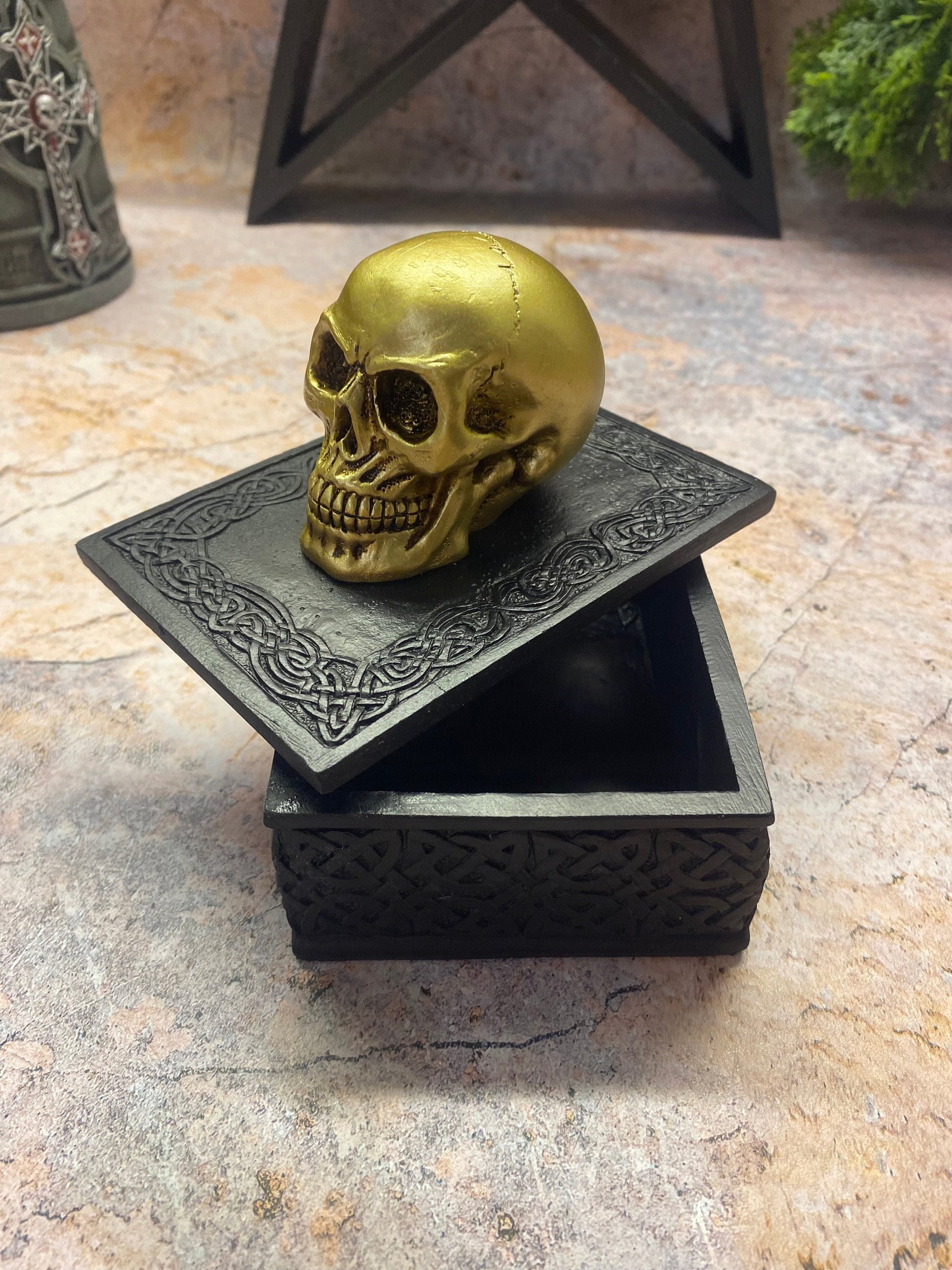 Gold Skull Trinket Box | Gothic Skeleton Stash | Secret Storage Sculpture | Horror Ornament | 11.8x8.3cm-Osiris Craftworks