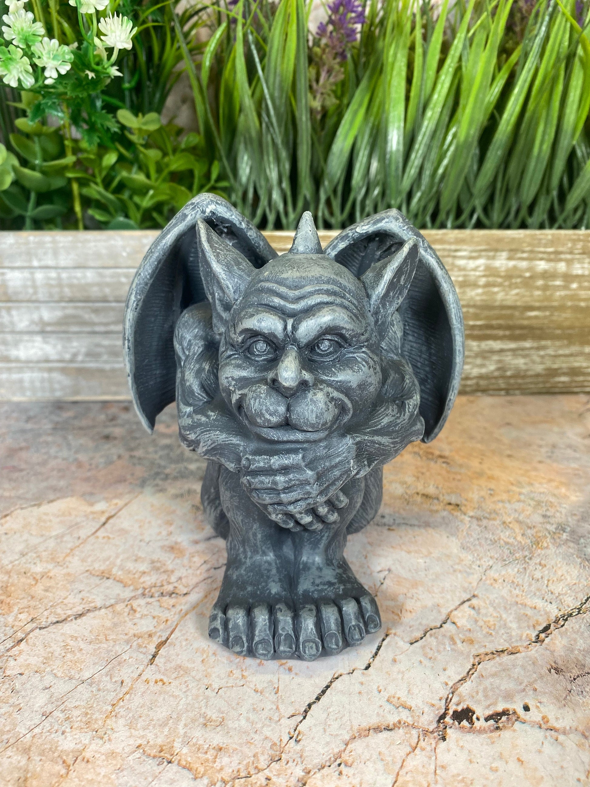 Medieval Gothic Gargoyle Sculpture | Quality Cold Cast Resin | Indoor/Outdoor Garden Statue | Handmade Ornament-Osiris Craftworks