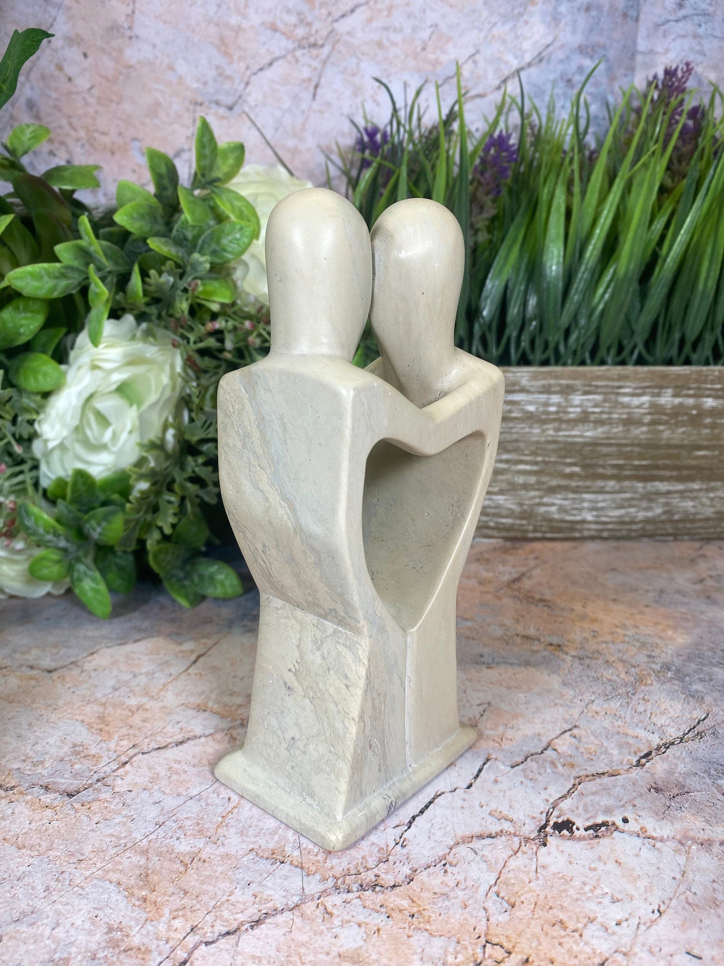 Statue d'amoureux abstraite en stéatite fabriquée à la main | Décoration tribale africaine authentique 15x7cm