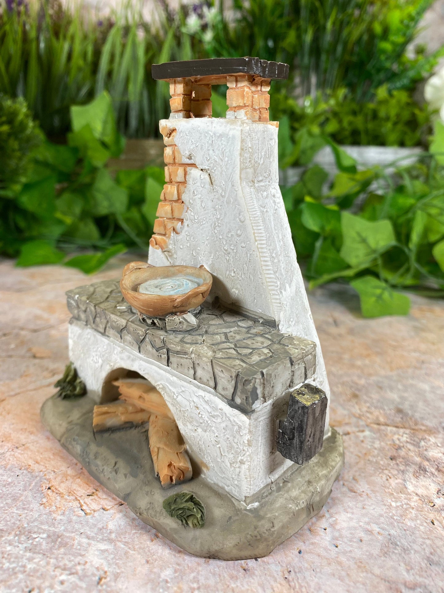 Spanish Outdoor Kitchen Figurine | LED Lit Décor | Rustic Mediterranean Scene | Homely Miniature | 11x10cm-Osiris Craftworks