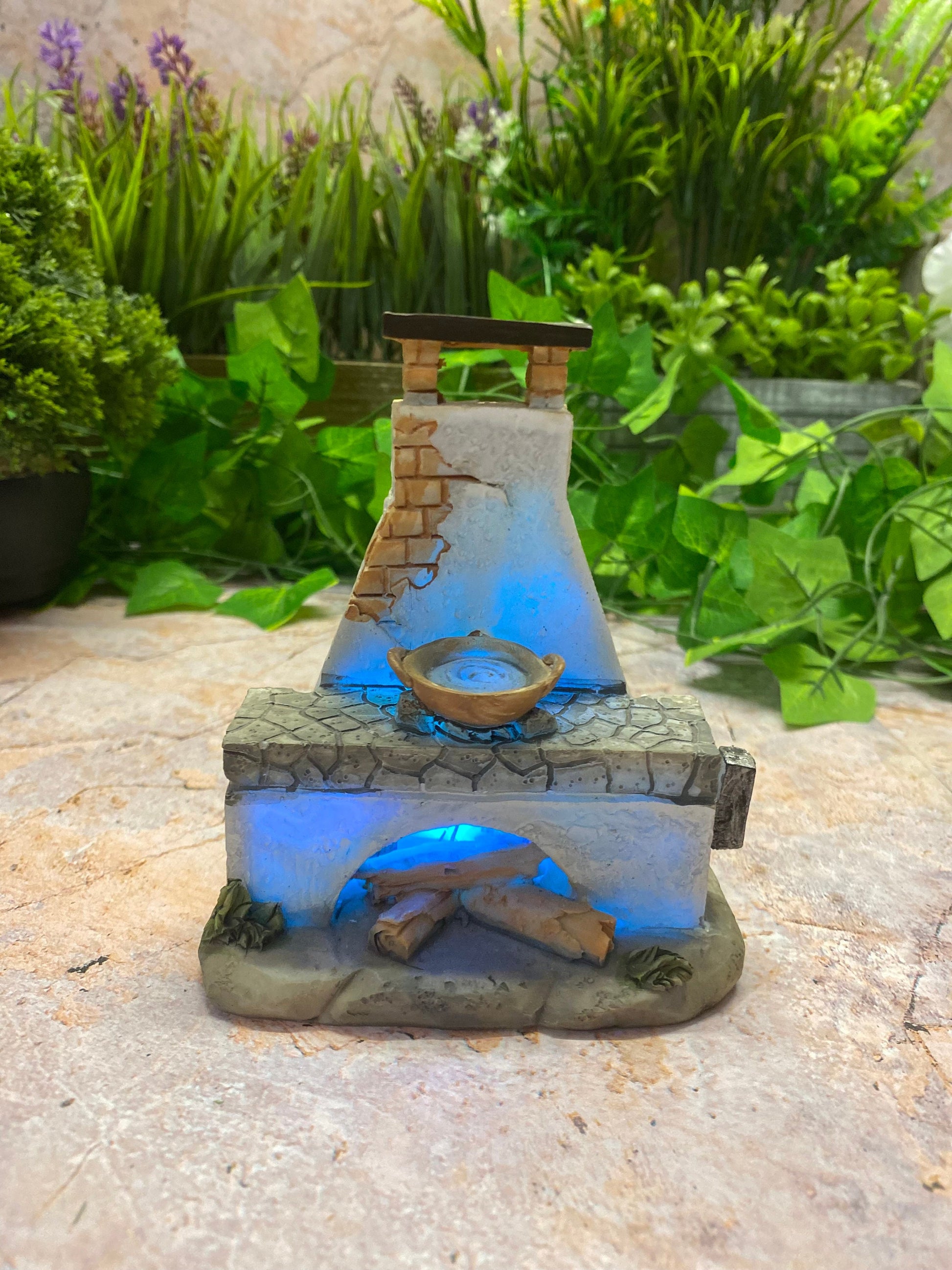 Spanish Outdoor Kitchen Figurine | LED Lit Décor | Rustic Mediterranean Scene | Homely Miniature | 11x10cm-Osiris Craftworks