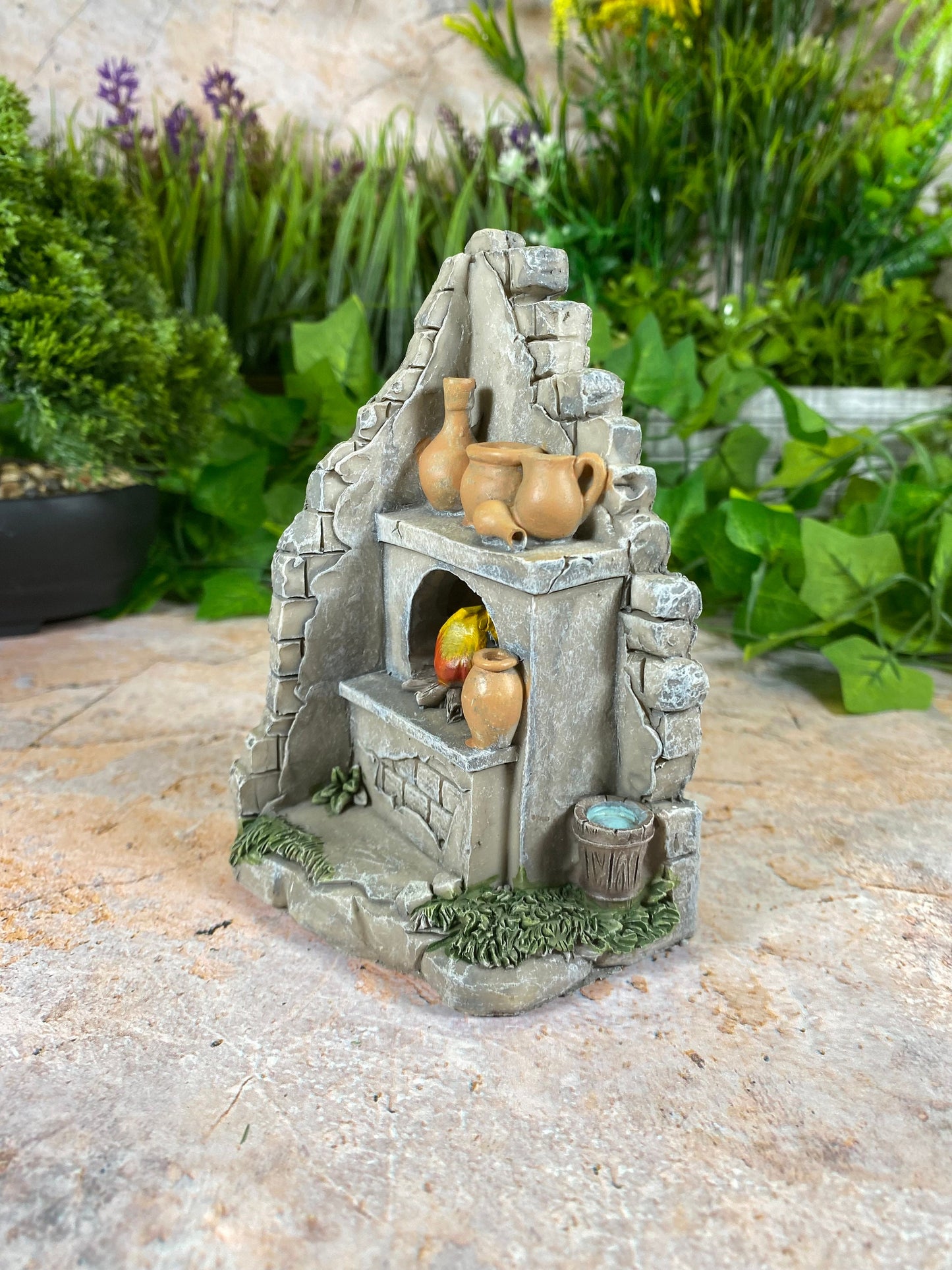 Spanish Outdoor Kitchen Figurine | LED Lit Décor | Rustic Mediterranean Scene | Homely Miniature | 13x7cm-Osiris Craftworks