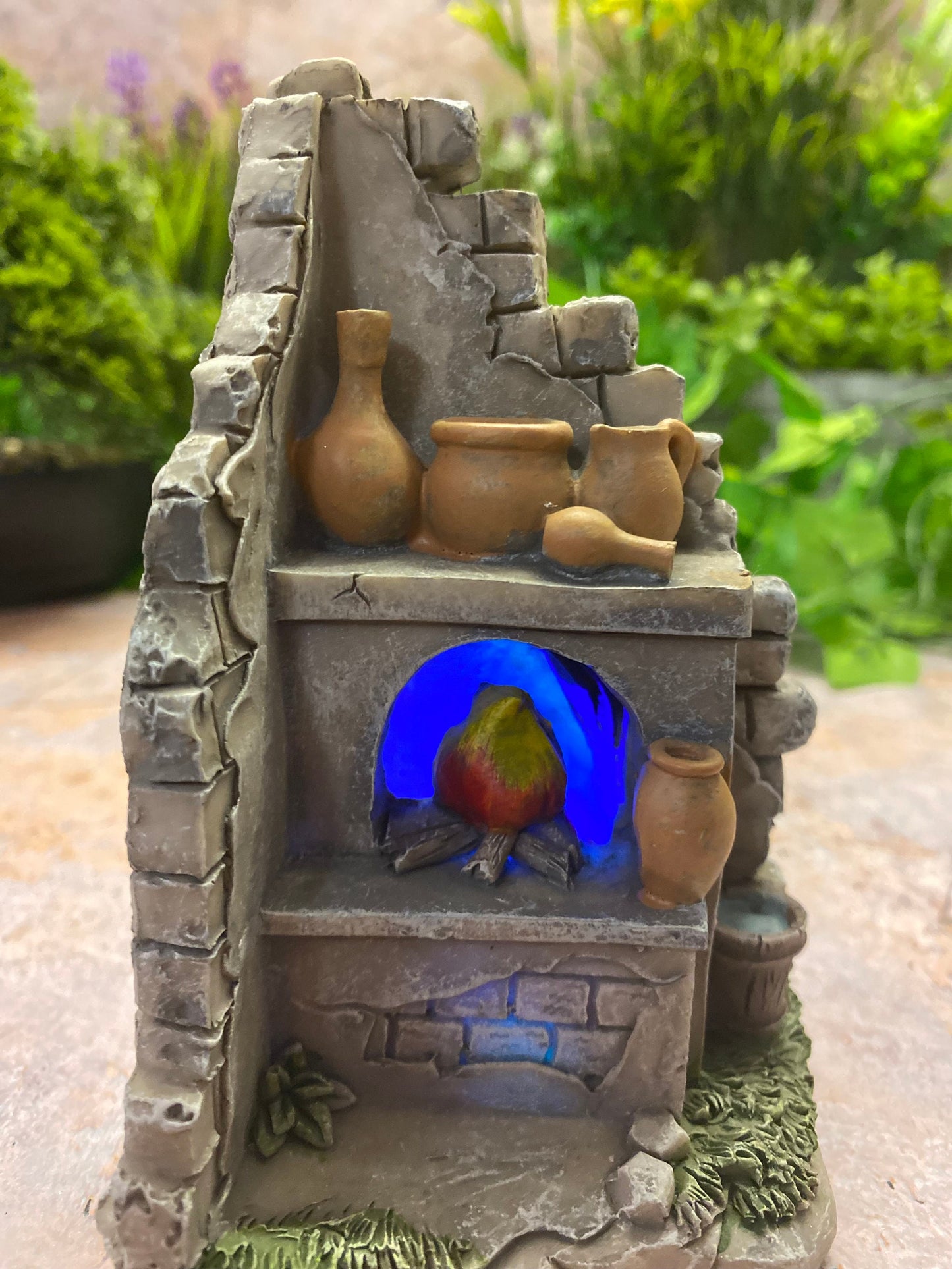 Spanish Outdoor Kitchen Figurine | LED Lit Décor | Rustic Mediterranean Scene | Homely Miniature | 13x7cm-Osiris Craftworks