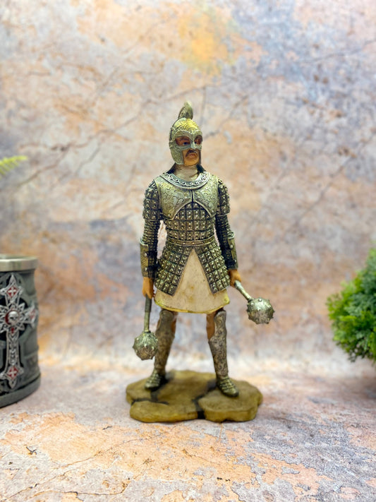 Vintage Knight Templar Statue | Resin Crusader Figurine | Historical Collectible | Medieval Decor Accent | 24x11cm-Osiris Craftworks