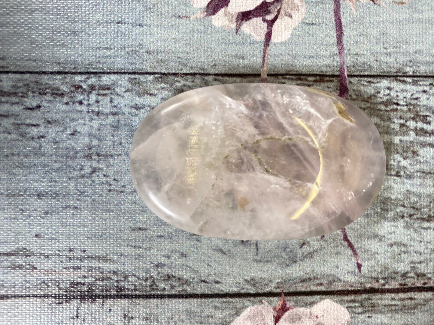 Rose Quartz Thumb Palm Stone | Healing Crystal | Love & Harmony Energy Stone | Meditation Pocket Rock | 5.5 x 3.5 cm