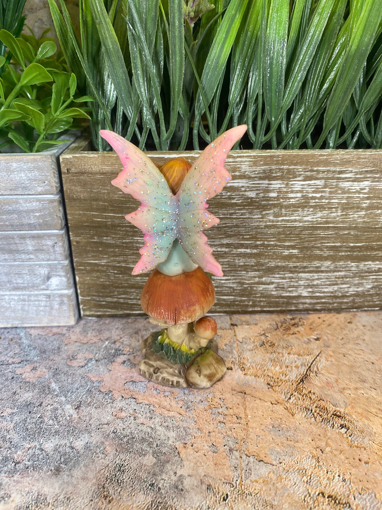 Enchanted Resin Fairy Figurine - Hand-Painted Detail - Mythical Garden Decor - 11x5cm - Magical Home Accent - Perfect for Fairy Lovers-Osiris Craftworks