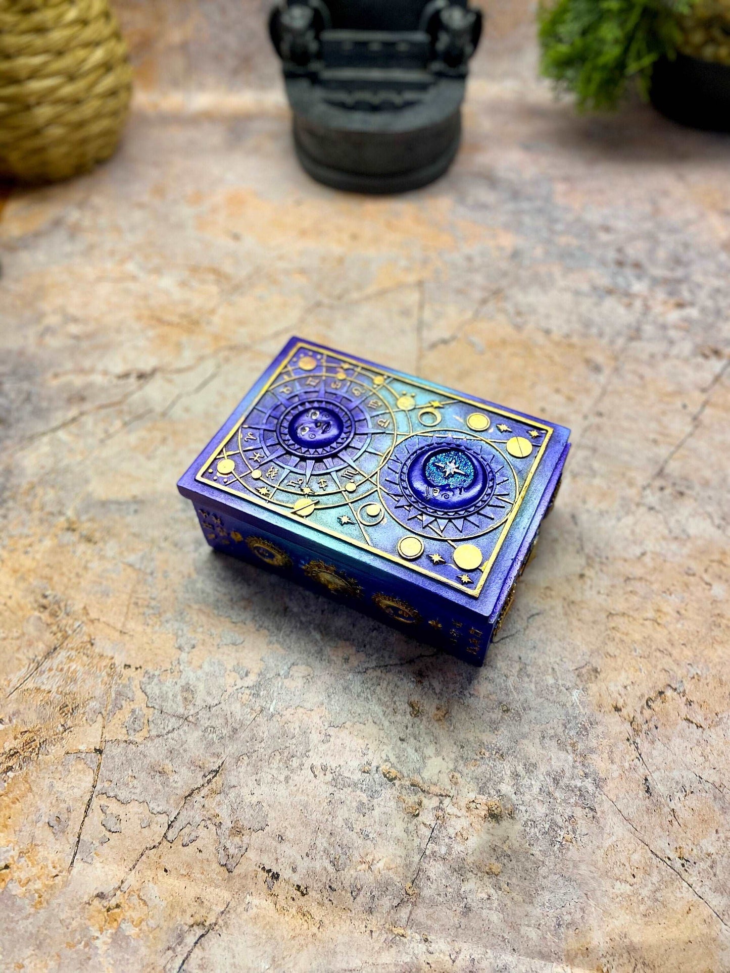 Astral Celestial Resin Box, Mystical Astrology Trinket Holder, Enchanted Zodiac Keepsake Box, Magic Moon and Stars Storage Case