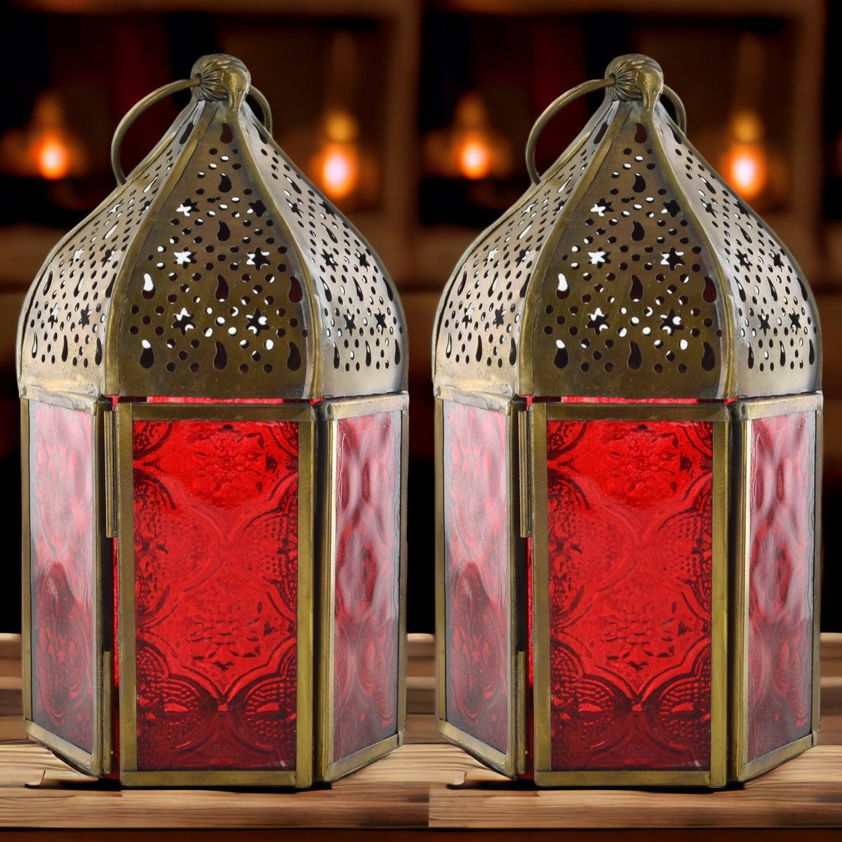 Paire de lanternes en verre rouge de style marocain, bougeoirs en fer antique pour bougies chauffe-plat