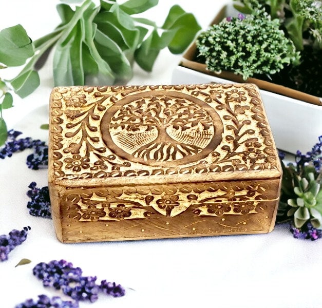 Coffret en bois fait main en forme d'arbre de vie | Organisateur de souvenirs sculpté de façon artisanale | Rangement de décoration intérieure rustique