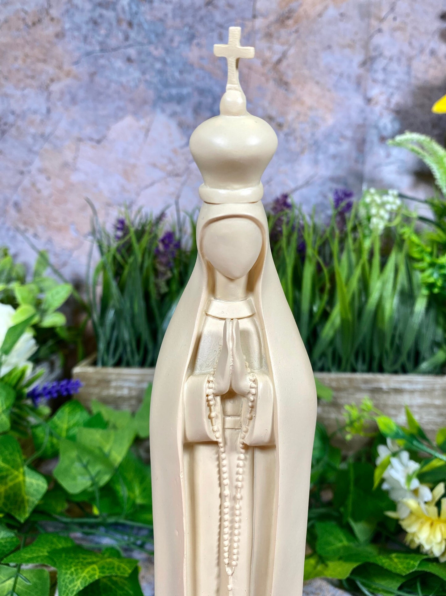 Our Lady of Fatima Resin Statue, Elegant Marian Figurine, Serene Religious Decor, Christian Icon, Blessed Virgin Mary Sculpture-Osiris Craftworks