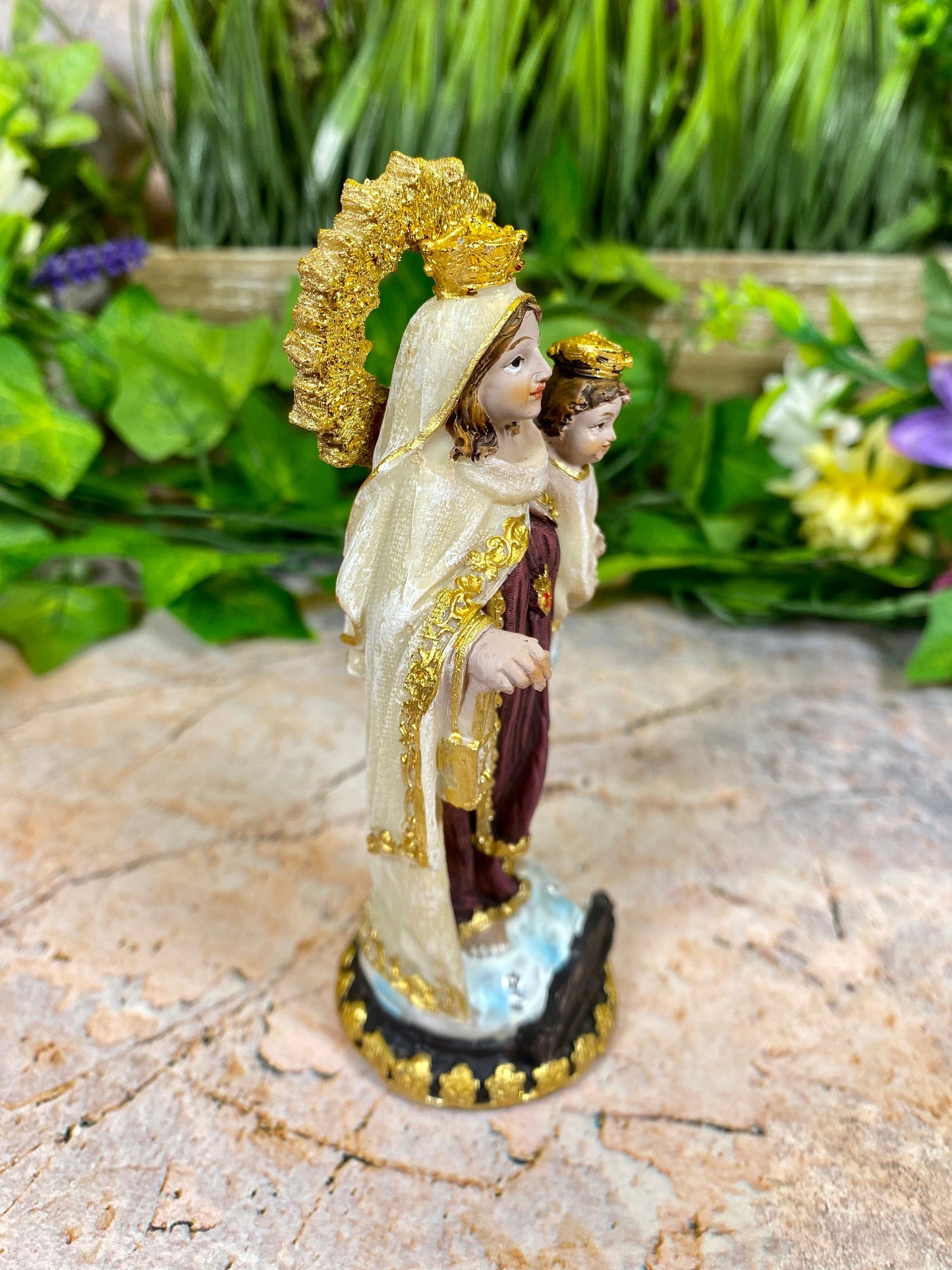 Figurine en résine de Notre-Dame du Mont Carmel, statue mariale peinte à la main, décor catholique, patronne de l'ordre des Carmélites