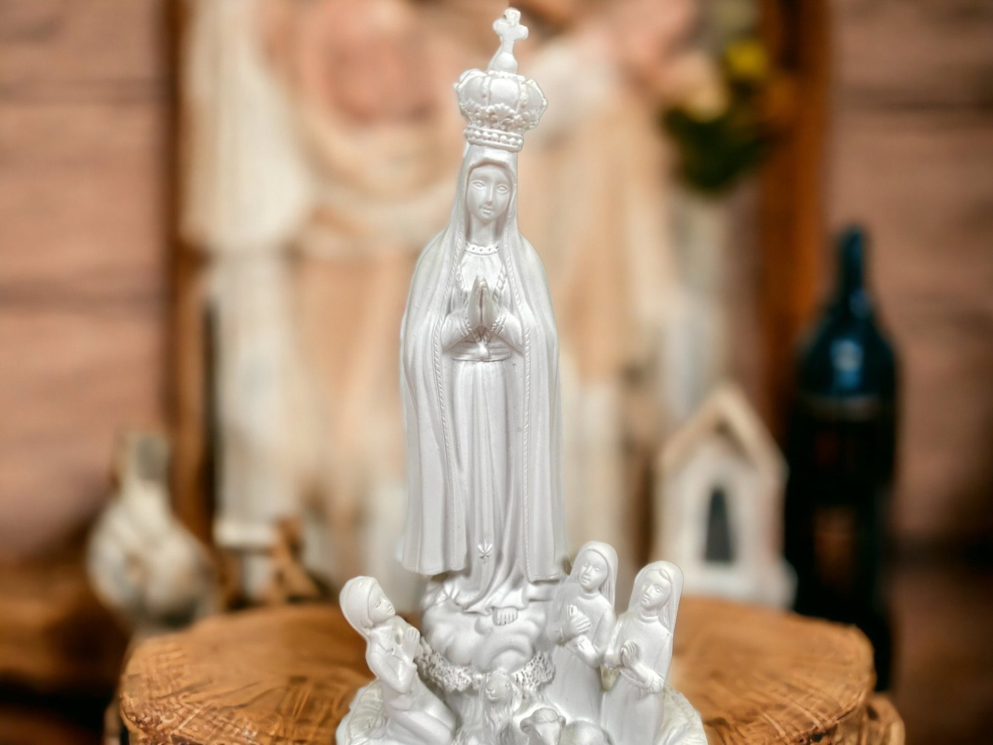 Monochromatic Our Lady of Fatima with Children Statue, Resin Sculpture, Minimalist Religious Decor, Serene Mary Figurine-Osiris Craftworks