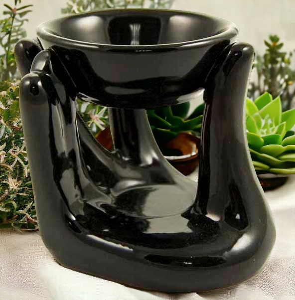 Glossy Black Ceramic Oil Burner - Elegant Aromatherapy Diffuser, Essential Oil Holder, Home Fragrance Accessory, Modern Decor Piece