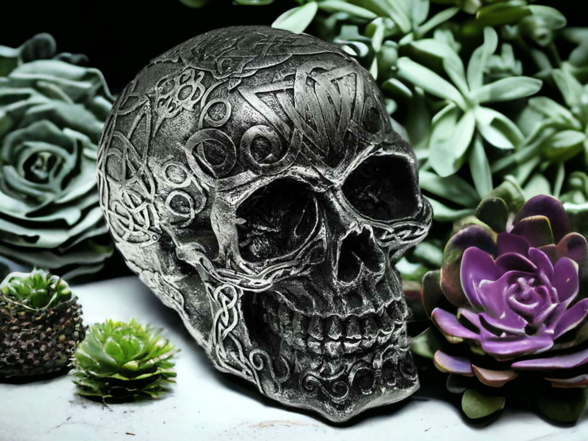 Celtic Style Resin Skull | Gothic Horror Decor | Halloween Special | Ornamental Collection Piece | 12.5x18cm-Osiris Craftworks