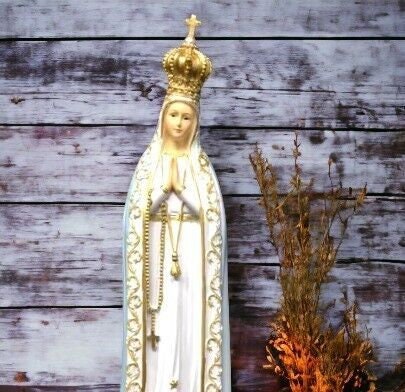 Elegant Our Lady of Fatima Statue - Religious Figurine with Gold Accents - Serene Madonna Sculpture - Spiritual Decor for Home and Chapel