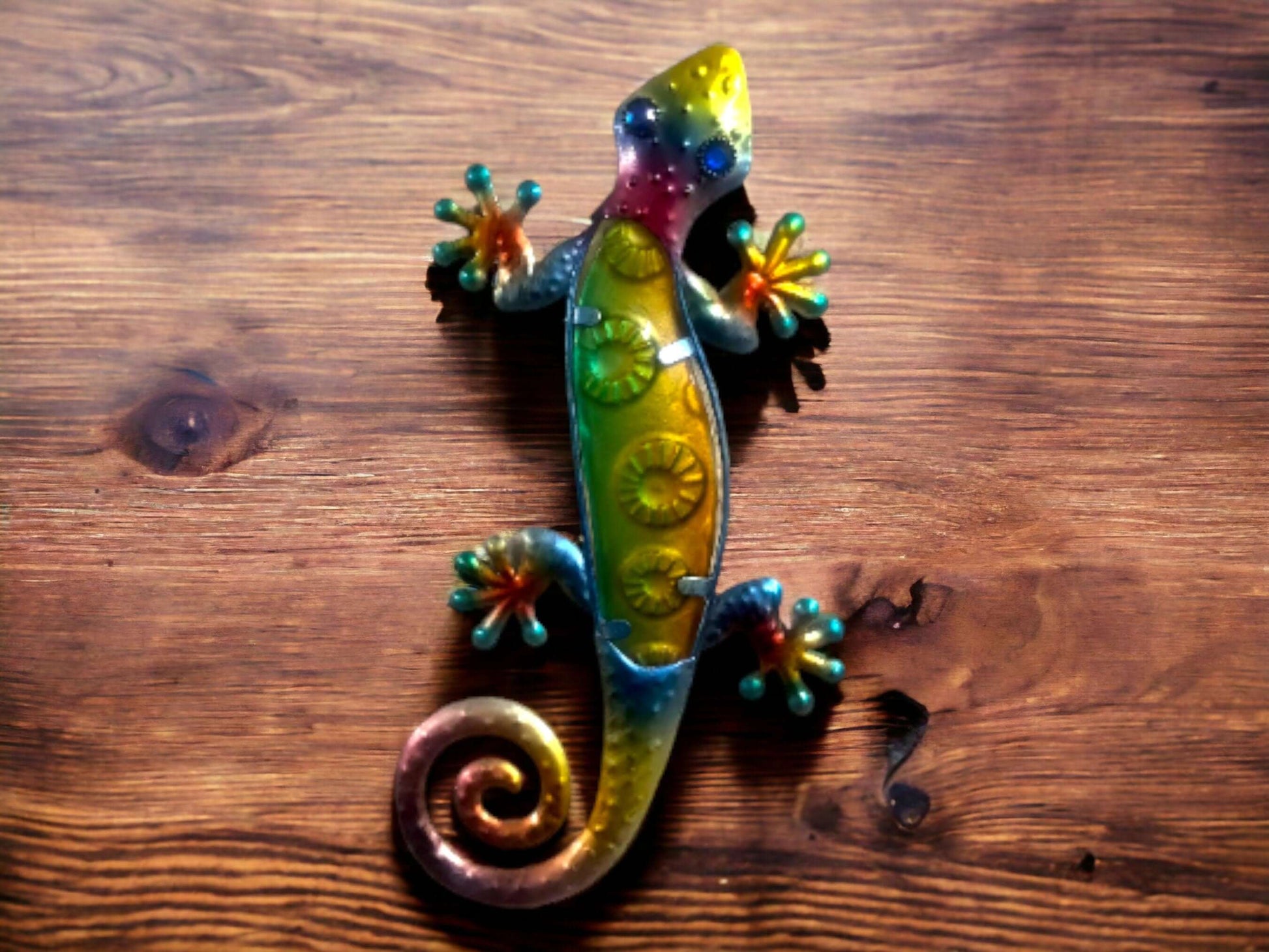 Metal Gecko Wall Art, Vibrant Lizard Decor Unique Home Accent, Eclectic Garden Ornament, Bohemian Chic, Artisan Crafted, Whimsical Sculpture-Osiris Craftworks