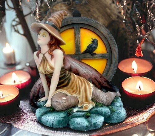 Mystical Enchantress and Raven Figurine - Witch Statue, Majestic Sorceress with Crow Companion, Magical Witchcraft Decor, Fantasy Ornament-Osiris Craftworks