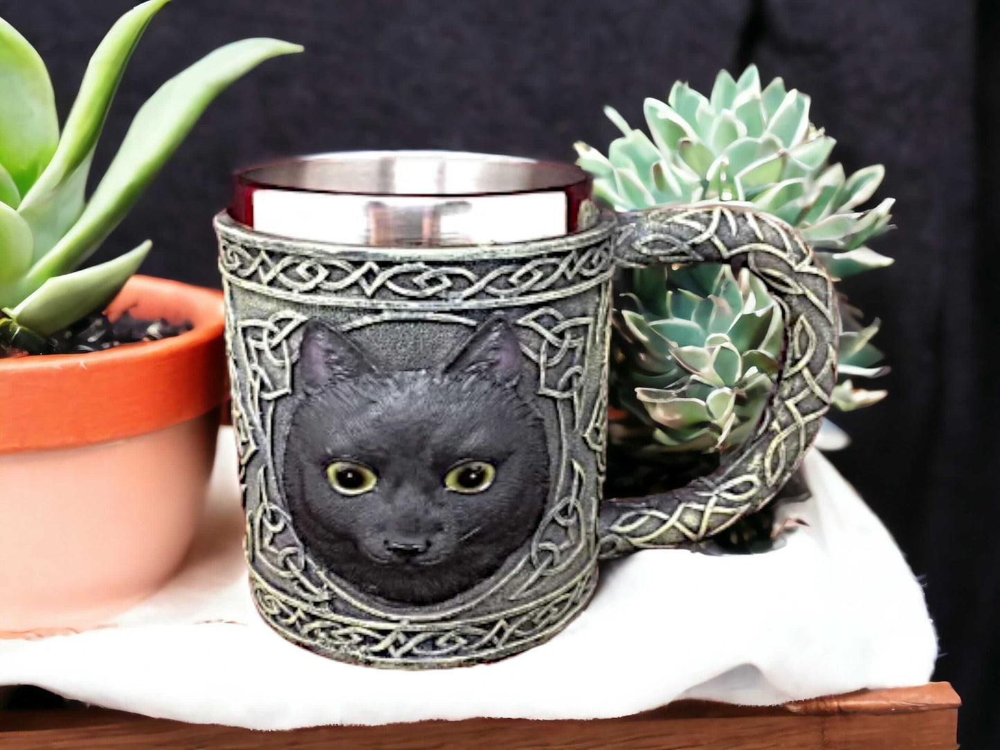 Enigmatic Black Cat Tankard Mug, Gothic Wiccan Beer Stein Pagan Drinkware, Mystical Feline Ornament, Celtic Knotwork, Unique Cat Lover Gift-Osiris Craftworks