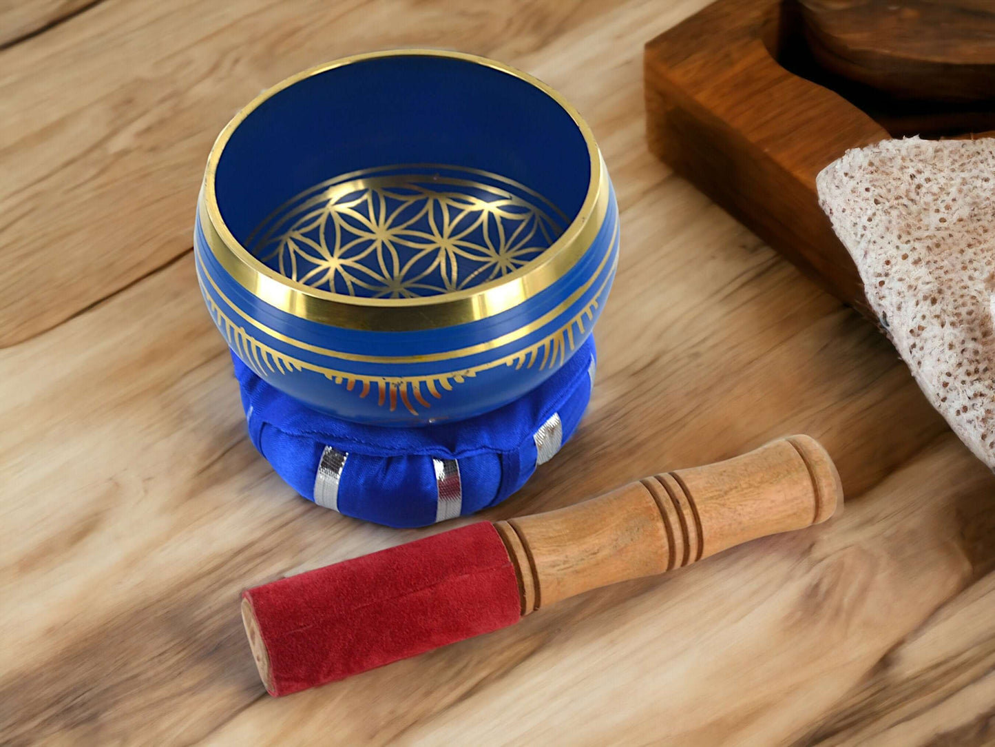 Flower of Life Singing Bowl, Tibetan Sound Healing, Meditation Chakra Balancing, Mindfulness Gift Metal Singing Bowl with Wooden Striker-Osiris Craftworks