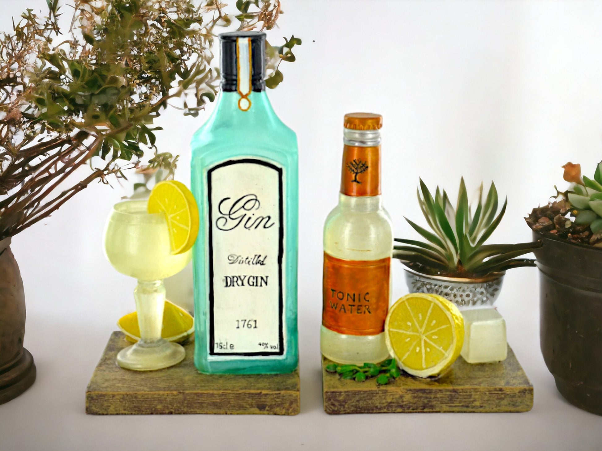 Chic Gin and Tonic Resin Bookends Set - Classic Dry Gin and Tonic Water Design - Stylish Library & Bar Decor-Osiris Craftworks