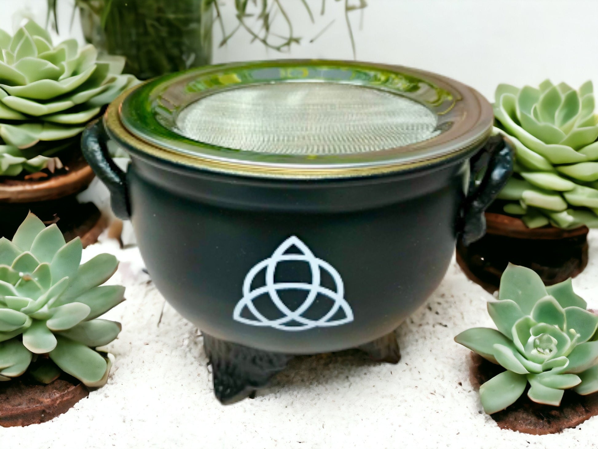 Enchanted Celtic Triquetra Incense Burner | Metal Holder for Wiccan & Pagan Rituals | Mystical Altar Accessory | Spiritual Goddess Symbol-Osiris Craftworks