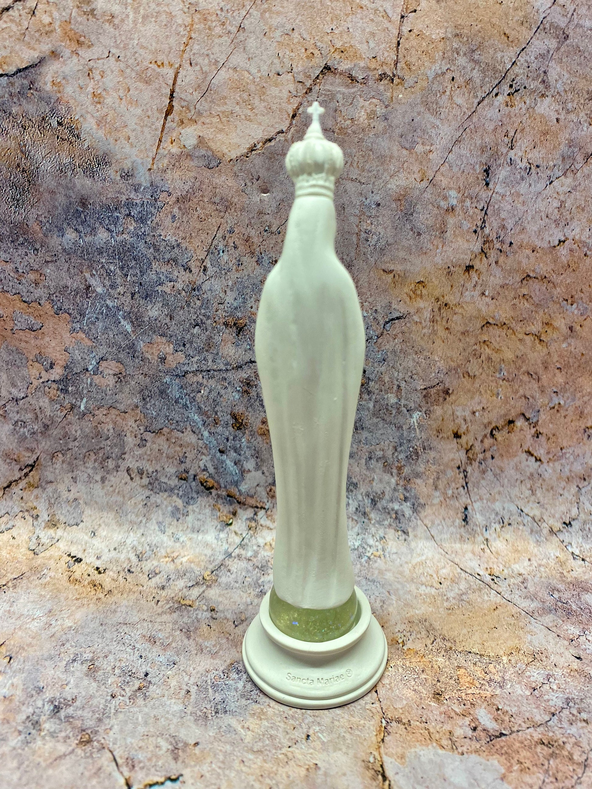 Lady of Fatima Resin Statue – Serene Virgin Mary Figurine, Religious Spiritual Decor, Inspirational Catholic Icon for Prayer and Devotion-Osiris Craftworks