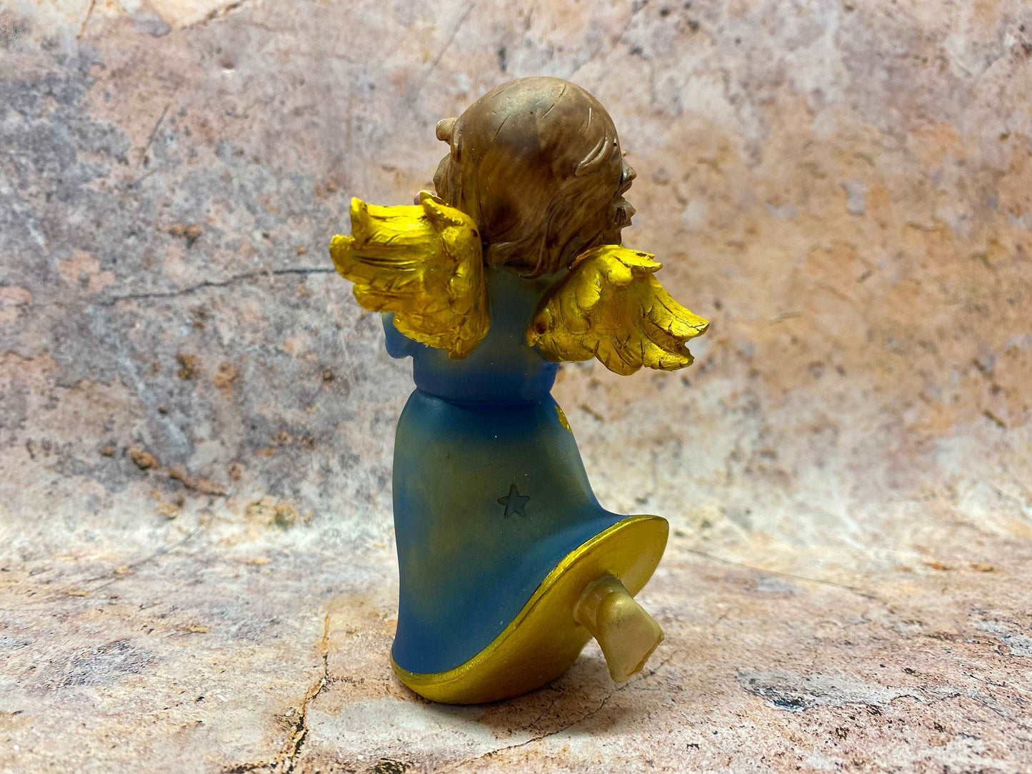 Angel Figurine with Grapes, 10cm – Harvest Blessings Cherub, Enchanting Tabletop Decor, Spiritual Gift for Serenity and Joy-Osiris Craftworks