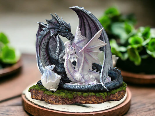 Guardian Dragon Family Sculpture - Enchanting Hand-Painted Resin Dragon Figurine - Fantasy Decor - Protective Mother with Hatchlings