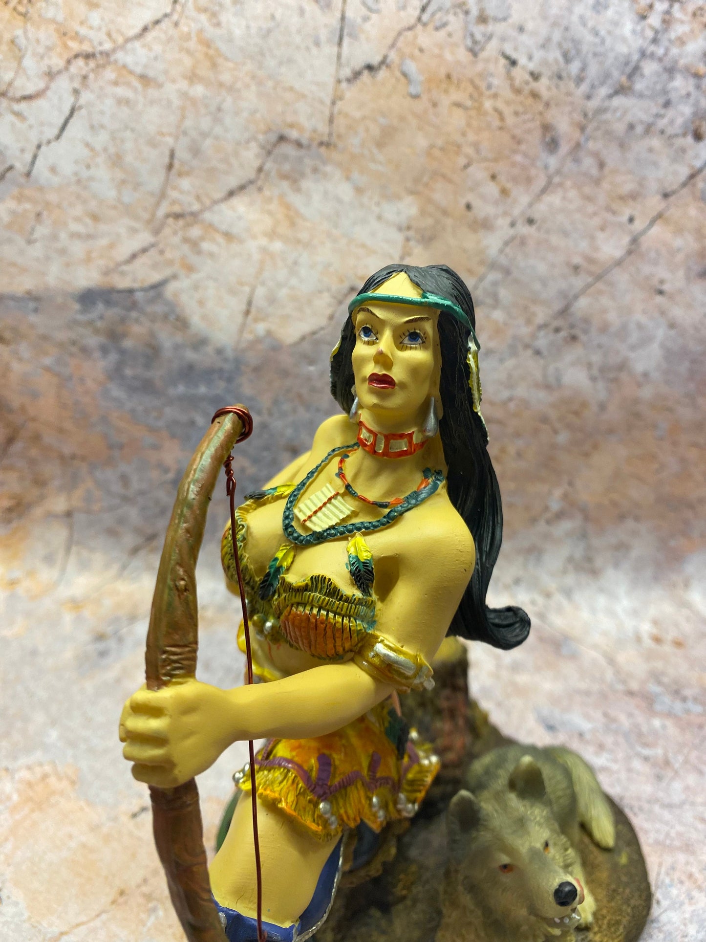 Resilient Tribal Warrior Woman Statue with Loyal Wolf, Exquisite Resin Craftsmanship, 22x17cm – Empowering Home Decor