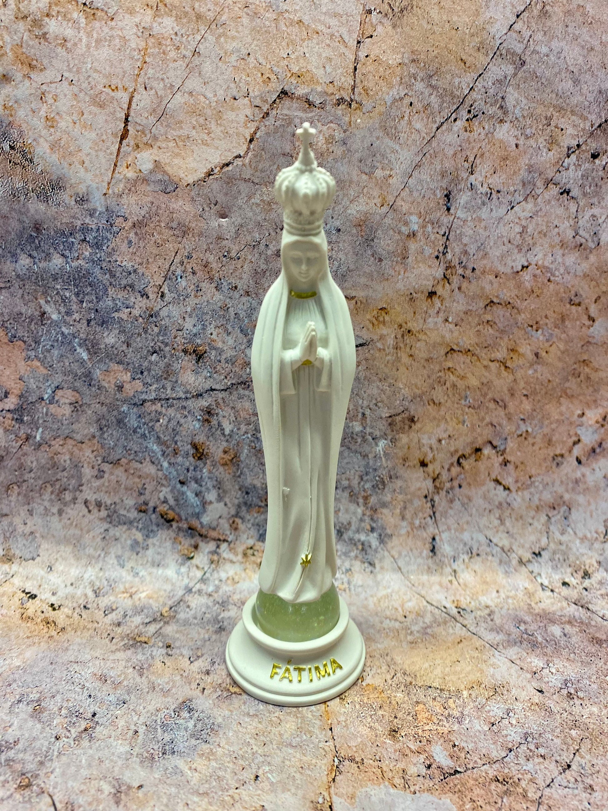 Lady of Fatima Resin Statue – Serene Virgin Mary Figurine, Religious Spiritual Decor, Inspirational Catholic Icon for Prayer and Devotion-Osiris Craftworks