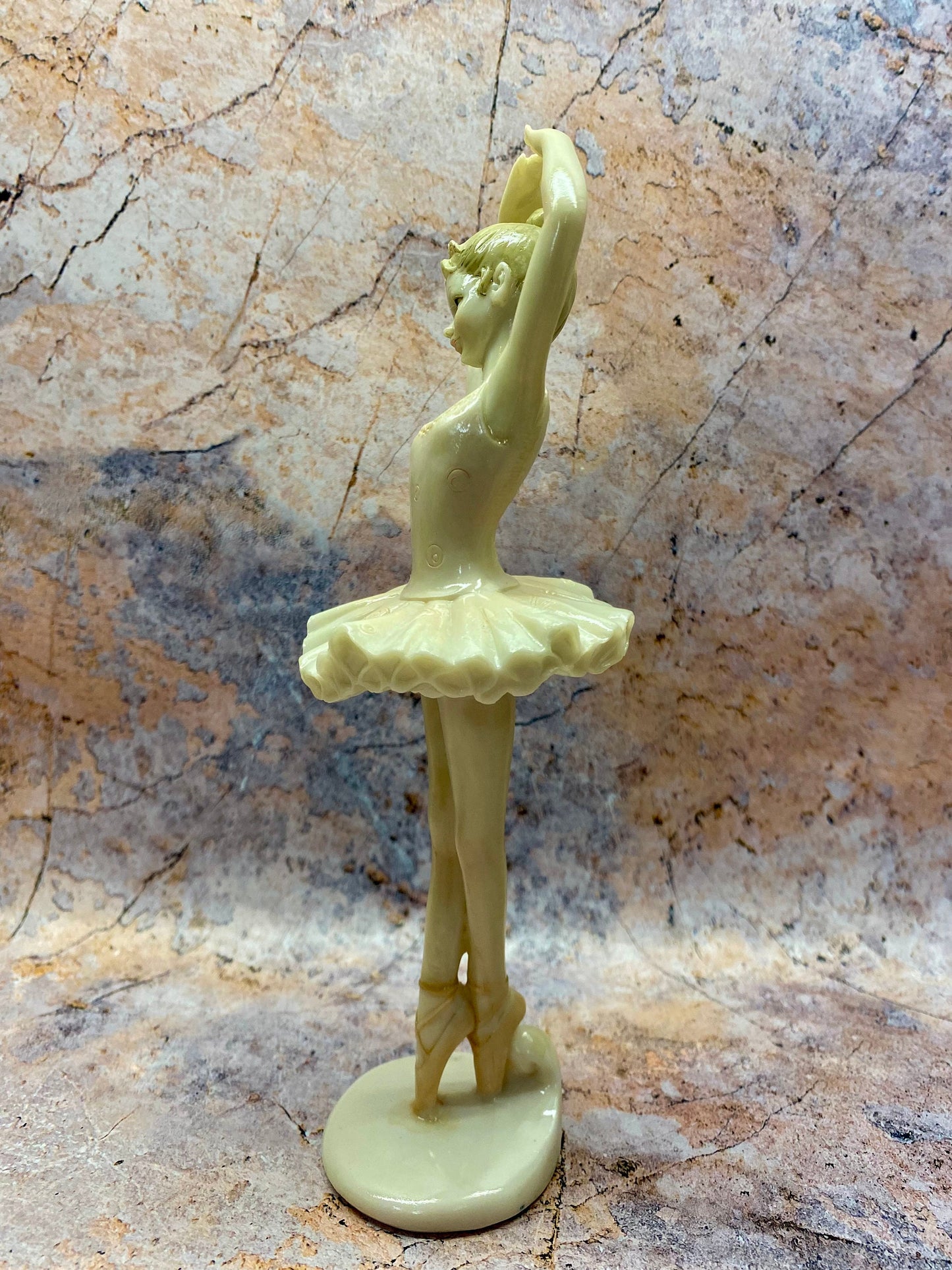 Figurine élégante de ballerine en céramique - Statue de pose de danse classique, 21 cm - Parfait pour la décoration intérieure et les collectionneurs