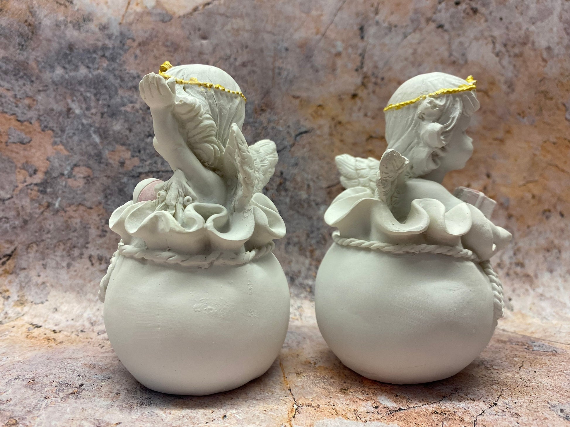 Cherub Twins with Gifts Figurines - Enchanting Pair of Angelic Resin Statuettes, Nostalgic Home Decor, Charming Indoor Ornament Set-Osiris Craftworks