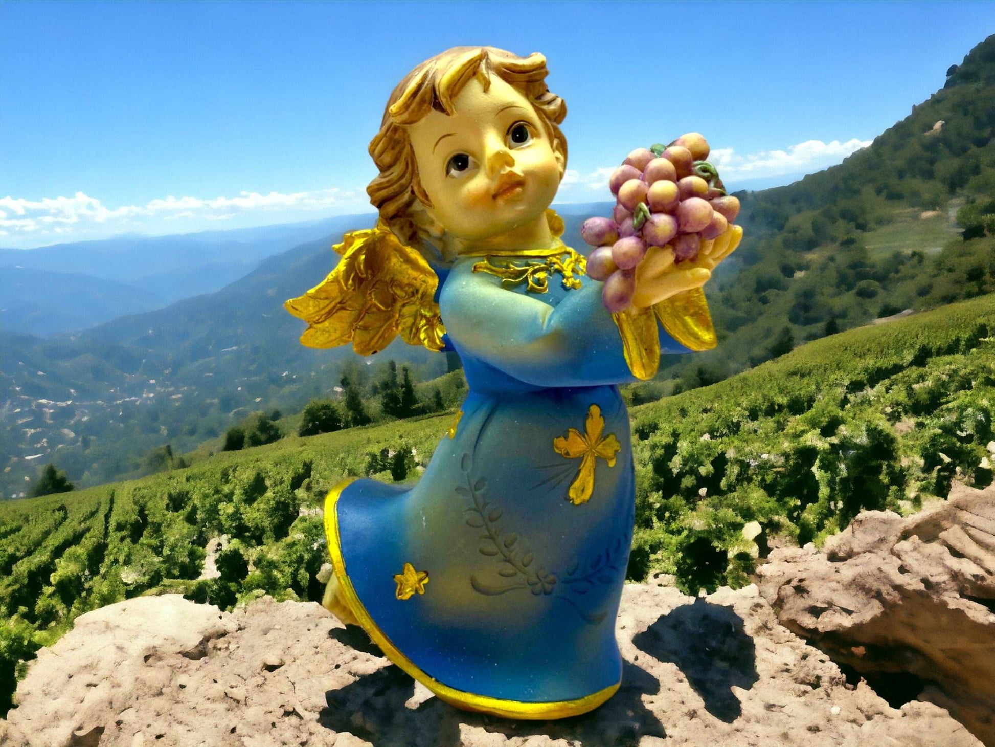 Angel Figurine with Grapes, 10cm – Harvest Blessings Cherub, Enchanting Tabletop Decor, Spiritual Gift for Serenity and Joy-Osiris Craftworks