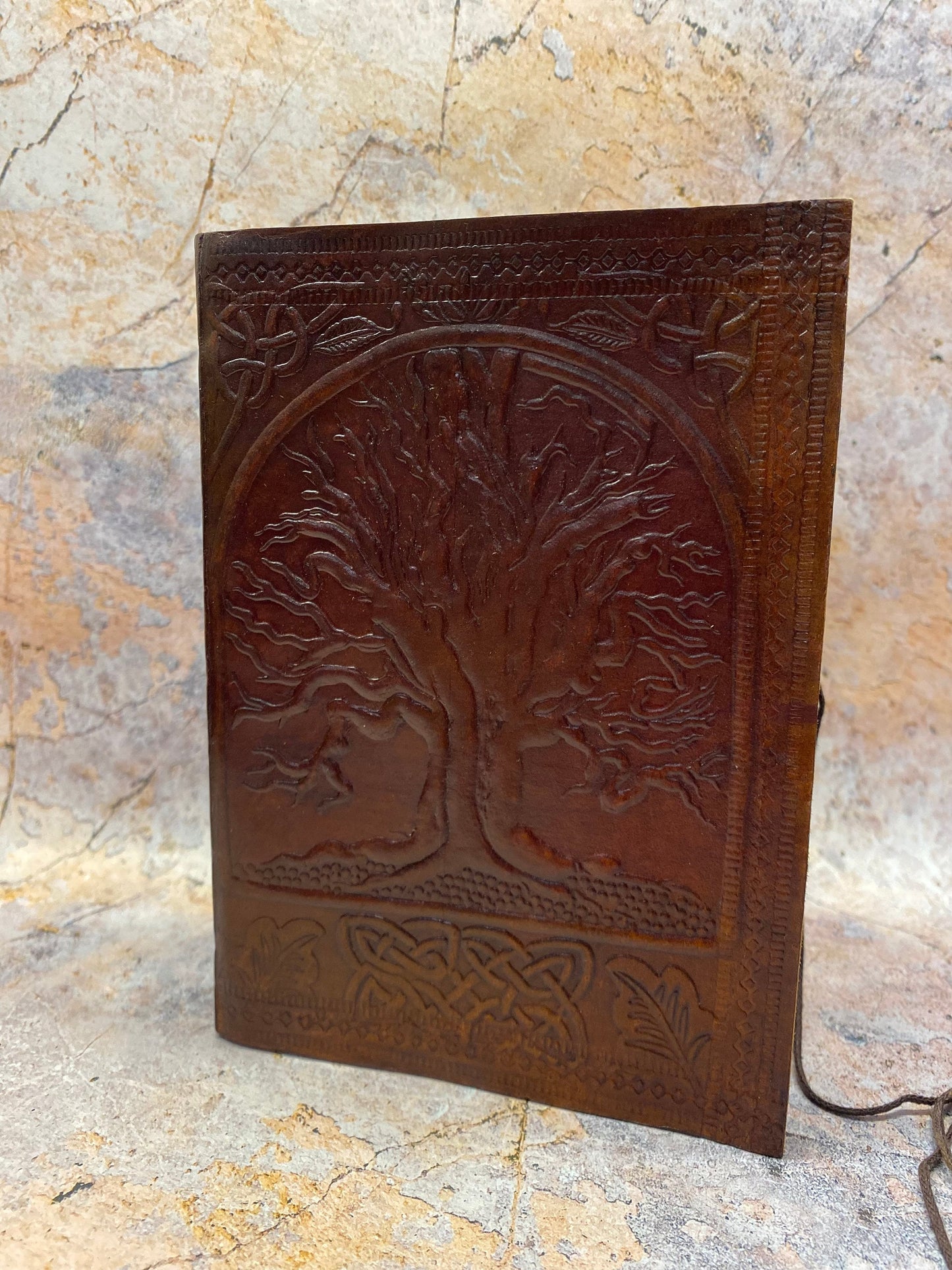 Handcrafted Leatherette Celtic Tree of Life Book of Shadows – Wicca Spell Book, Blank Journal, Mystical Diary, 18x12.5cm Engraved Notebook